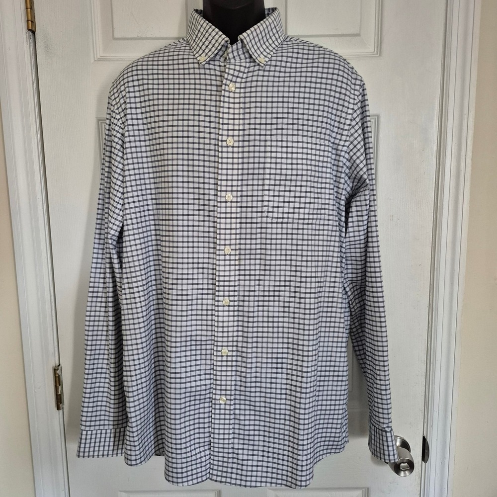 Eddie Bauer Mens LT Tall Relaxed Fit Wrinkle Resistant Plaid Button Down Shirt